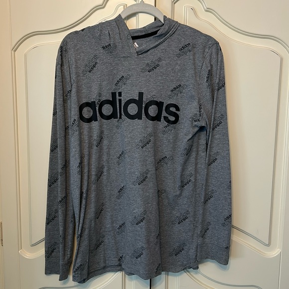 Adidas long sleeve T-Shirt with Hood Boys XL - NWOT - Picture 1 of 5